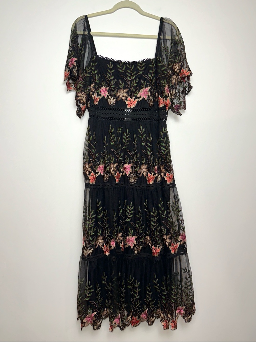 NWT bl^nk x ANTHROPOLOGIE Emryn Embroidered Square-Neck Midi Dress - Picture 7 of 15